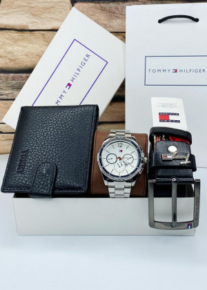 Подарочный набор часы, ремень, кошелёк и коробка 20657343