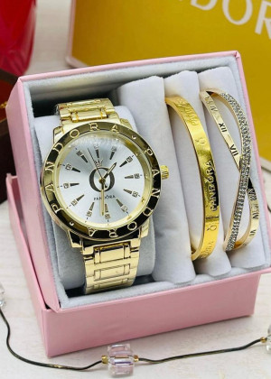 Подарочный набор часы, 2 браслета и коробка 20781641