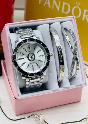 Подарочный набор часы, 2 браслета и коробка 20781644