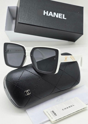 Набор солнцезащитные очки, коробка, чехол + салфетки 21156397