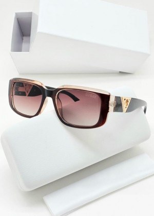 Набор солнцезащитные очки, коробка, чехол + салфетки #21191520