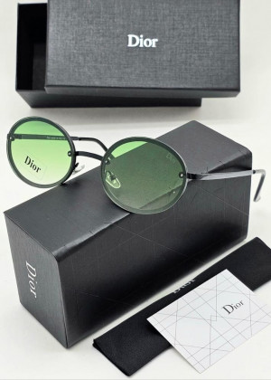 Набор солнцезащитные очки, коробка, чехол + салфетки #21202176