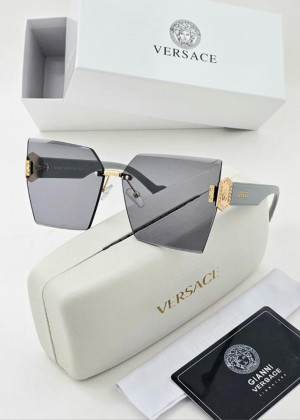 Набор женские солнцезащитные очки, коробка, чехол + салфетки 21256333