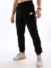 Спортивные брюки