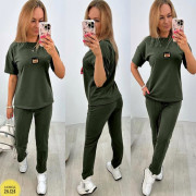 Спортивный костюм