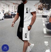 Спортивный костюм