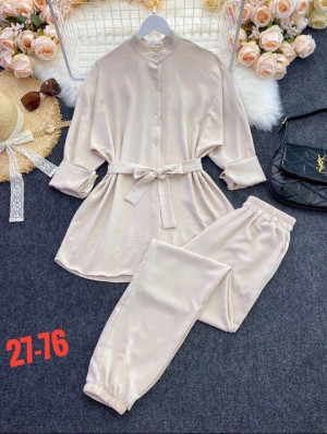 Костюм 22910929