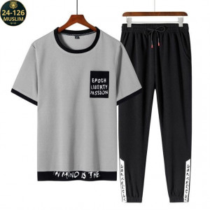 Спортивный костюм 22923917