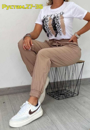 Спортивный костюм 22951844