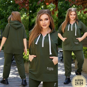 Спортивный костюм 22985044