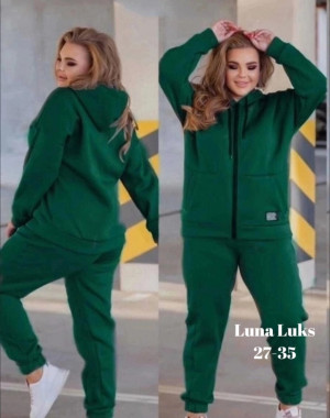 Спортивный костюм 22985737