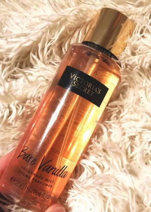 Парфюмированный спрей для тела 250мл 23015824