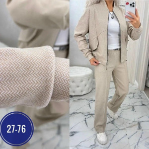 Спортивный костюм 23055529