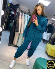 Спортивный костюм