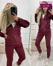 Спортивный костюм