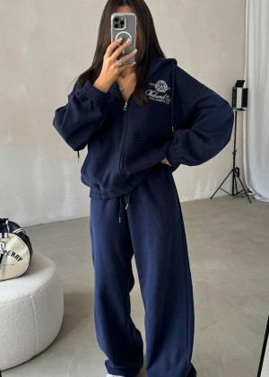 Спортивный костюм 23102926