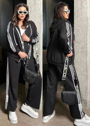 Спортивный костюм