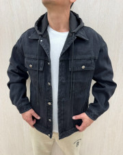 Джинсовая куртка