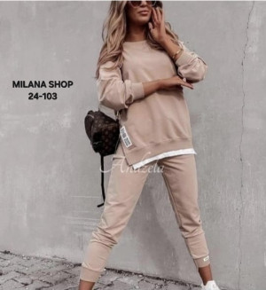 Спортивный костюм 23146587