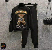 Спортивный костюм