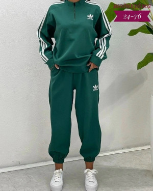 Спортивный костюм 23156469