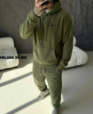 Спортивный костюм #23168131