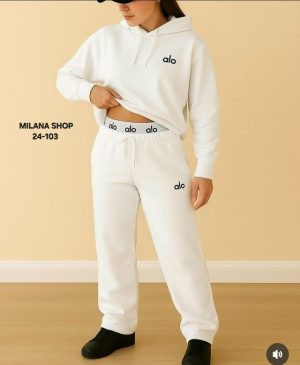 Спортивный костюм #23171349