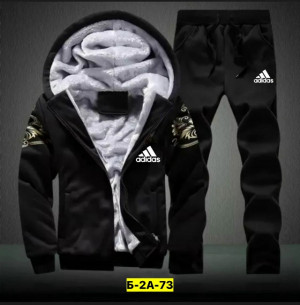 Спортивный костюм #23171853