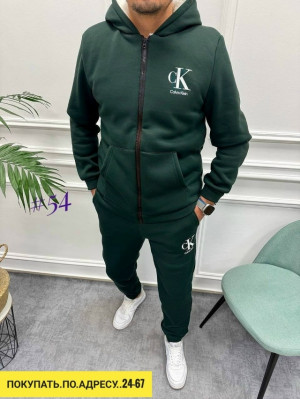 Спортивный костюм 23175399