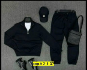 Спортивный костюм