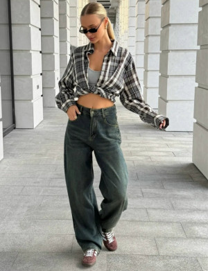 Джинсы #23181156