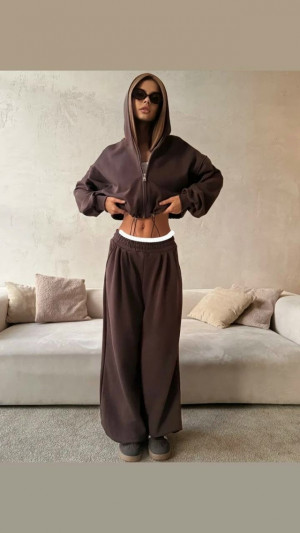 Спортивный костюм #23182135