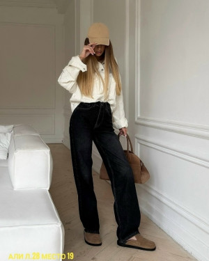 Джинсы #23213419