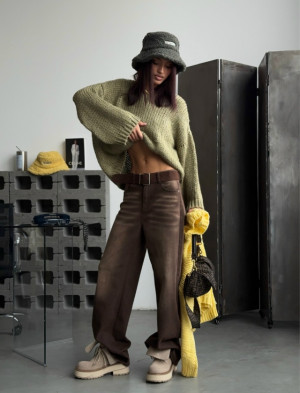 Джинсы #23227517