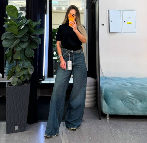 Джинсы #23229849