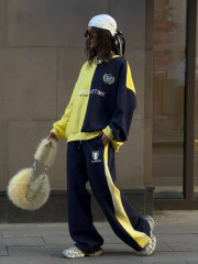 Спортивный костюм