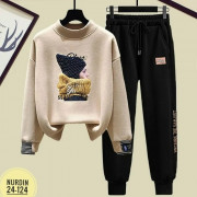 Спортивный костюм