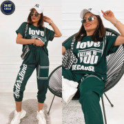 Спортивный костюм