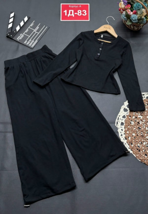 Костюм 23235950