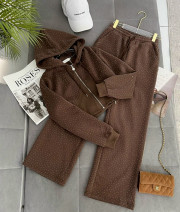 Спортивный костюм