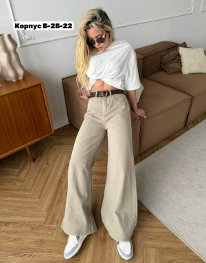 Джинсы #23270192