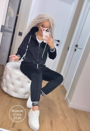 Спортивный костюм