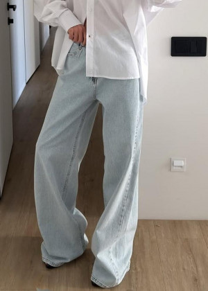 Джинсы #23279270