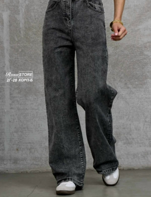 Джинсы #23280311