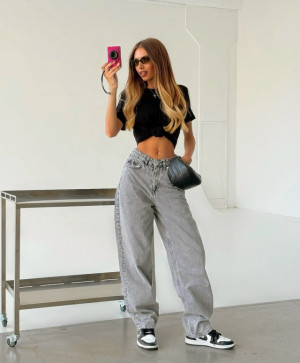 Джинсы #23285595