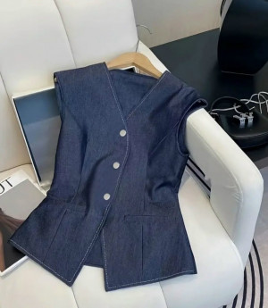 Джинсы #23292880