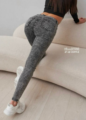 Джинсы #23298135