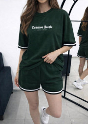 Спортивный костюм