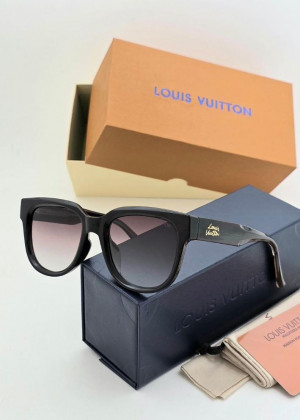 Набор женские солнцезащитные очки, коробка, чехол + салфетки #23310848