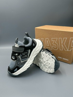 Кроссовки #23315847